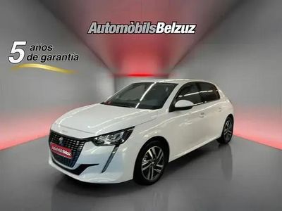 Usado Peugeot 208 Allure 102 CV (75 kW) 2021 Blanco Utilitario