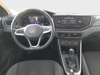 Usado VW Polo Life 110 CV (80 kW) 2022 Utilitario