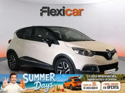 Usado Renault Captur Intens 120 CV (88 kW) 2016 Beige SUV