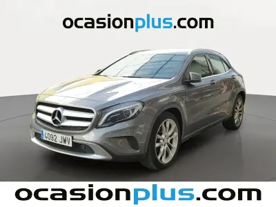 Usado Mercedes GLA200 Urban 136 CV (100 kW) 2017 Gris SUV