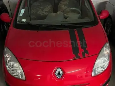 Usado Renault Twingo Authentique 75 CV (55 kW) 2009 Rojo Utilitario