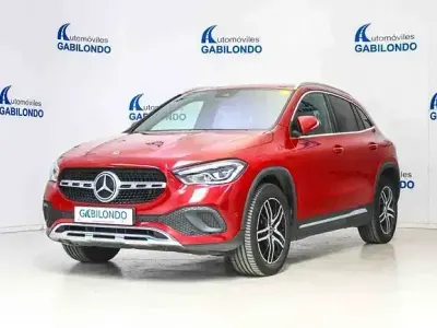 Usado Mercedes GLA250 218 CV (160 kW) 2022 Rojo SUV