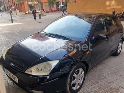 Usado Ford Focus Trend 115 CV (84 kW) 2003 Negro Berlina