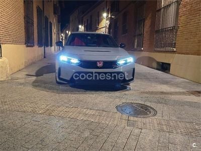 Usado Honda Civic Type R 329 CV (241 kW) 2025 Gris / plata Berlina