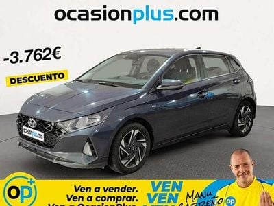 Usado Hyundai i20 101 CV (74 kW) 2022 Gris Utilitario