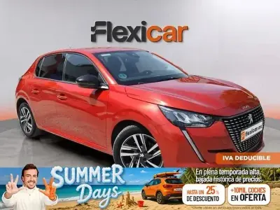 Usado Peugeot 208 Allure 100 CV (73 kW) 2023 Rojo Utilitario