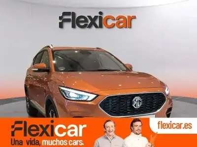 Usado MG ZS Luxury 111 CV (81 kW) 2023 Naranja SUV