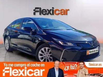 Usado Toyota Corolla Active 140 CV (102 kW) 2023 Negro Berlina