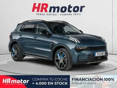 Begagnad Lynk & Co 01 261 HK (191 kW) 2023 Blå SUV