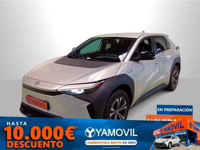 Gebraucht Toyota bZ4X Plus 150 kW (204 PS) 2023 Grau SUV