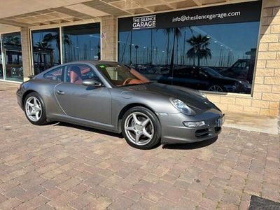 Porsche 911 Carrera 4