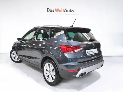 Usado Seat Arona Xperience 115 CV (84 kW) 2025 Gris SUV