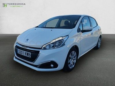 Usado Peugeot 208 Active 99 CV (72 kW) 2019 Blanco Utilitario