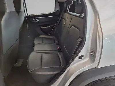 Usado Dacia Spring Comfort Plus 33 kW (45 CV) 2021 Gris Utilitario