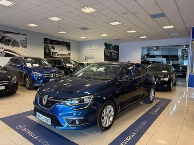 Usado Renault Mégane IV LIMITED 130 CV (95 kW) 2018 Azul Berlina