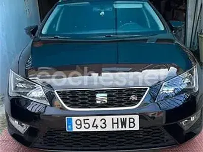 Usado Seat Leon ST FR 180 CV (132 kW) 2014 Negro Familiar