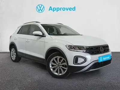 Usado VW T-Roc Life 116 CV (85 kW) 2023 Blanco SUV