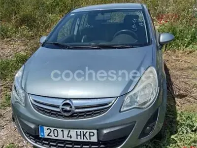 Usado Opel Corsa Selective 75 CV (55 kW) 2012 Gris / plata Utilitario