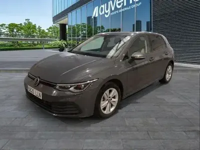 Usado VW Golf VII Life 115 CV (84 kW) 2020 Gris