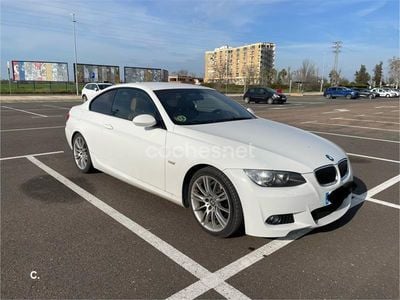 Blanco Usado 2009 BMW 320 Coupe | 10.999 € (Caro)