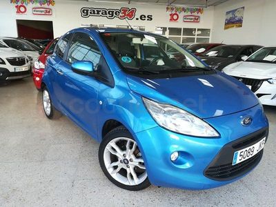 Usado Ford Ka Trend 69 CV (50 kW) 2015 Azul Berlina
