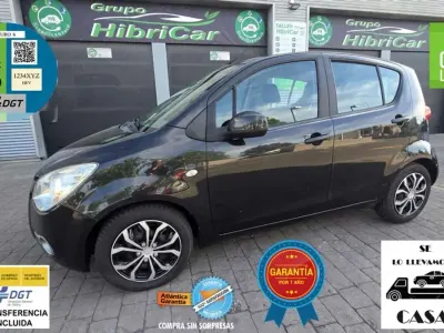 Usado Opel Agila Enjoy 65 CV (47 kW) 2011 Negro Utilitario