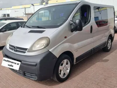 Usado Opel Vivaro 99 CV (72 kW) 2003 Gris Monovolumen
