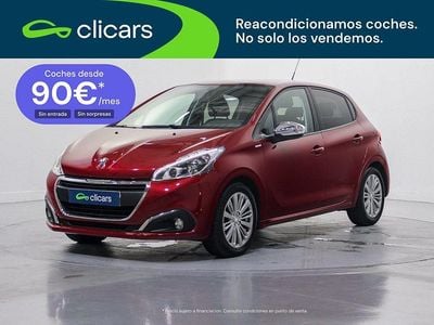 Usado Peugeot 208 Style 82 CV (60 kW) 2017 Rojo Utilitario