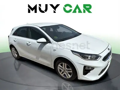 Usado Kia Ceed 115 CV (84 kW) 2019 Blanco Utilitario