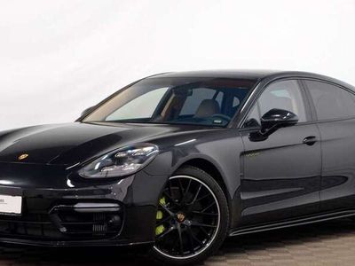 Porsche Panamera 4