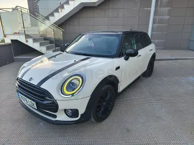 Usado Mini Cooper D Clubman 150 CV (110 kW) 2020 Beige Familiar
