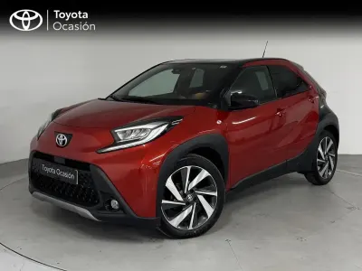 Usado Toyota Aygo X Edition 72 CV (52 kW) 2022 Bit rojo chilli SUV