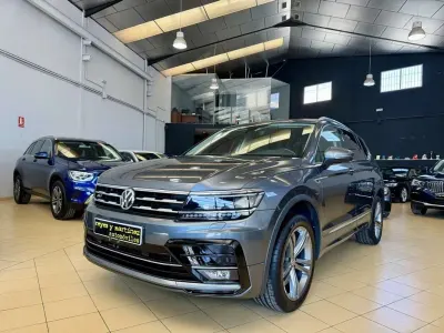 Usado VW Tiguan Allspace Advance 150 CV (110 kW) 2020 Gris SUV