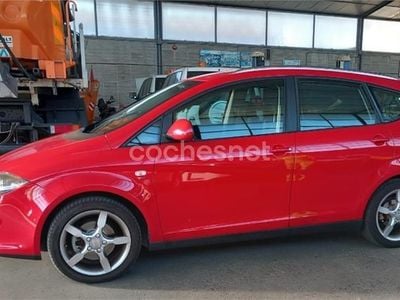 Usado Seat Altea XL Sport 140 CV (102 kW) 2007 Rojo Monovolumen