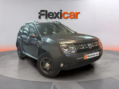 Usado Dacia Duster Ambiance 114 CV (83 kW) 2017 Negro SUV