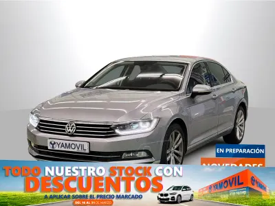 Usado VW Passat Sportline 150 CV (110 kW) 2017 Gris plata Berlina