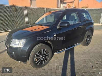 Usado Suzuki Grand Vitara 106 CV (77 kW) 2006 Negro SUV