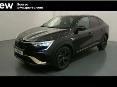 Usado Renault Arkana Engineered 143 CV (105 kW) 2023 Negro SUV