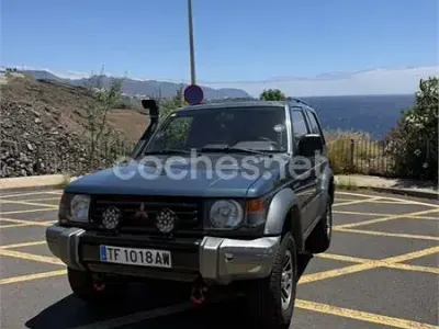 Usado Mitsubishi Montero 125 CV (91 kW) 1998 Azul SUV