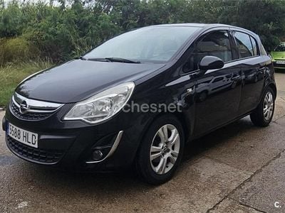 Usado Opel Corsa Selective 85 CV (62 kW) 2012 Negro Berlina