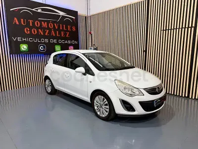 Usado Opel Corsa Selective 75 CV (55 kW) 2013 Blanco Utilitario