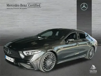 Usado Mercedes CLS300 AMG line 265 CV (194 kW) 2023 Gris Berlina