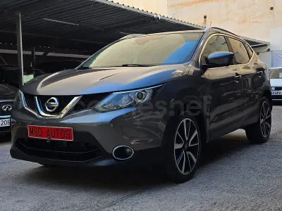 Usado Nissan Qashqai Tekna 131 CV (96 kW) 2014 Gris / plata SUV