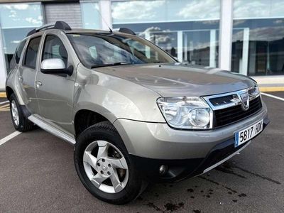 Usado Dacia Duster Lauréate 110 CV (80 kW) 2011 Beige SUV