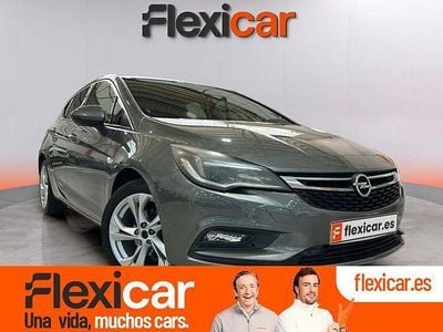 Gris / plata Usado 2017 Opel Astra Dynamic Berlina | 11.290 € (Precio justo)