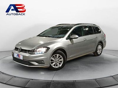 Usado VW Golf VII Advance 115 CV (84 kW) 2020 Gris / plata Familiar