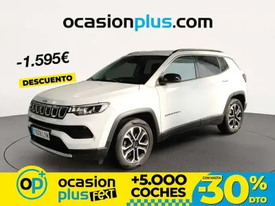 Begagnad Jeep Compass Limited 131 HK (96 kW) 2022 Vit SUV