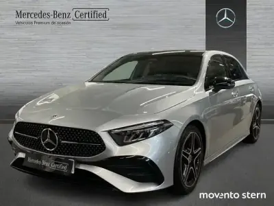 Usado Mercedes A150 150 CV (110 kW) 2025 Gris