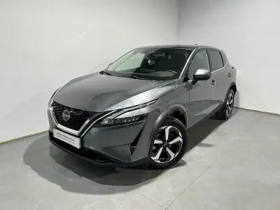Usado Nissan Qashqai N-Connecta 140 CV (102 kW) 2024 Gris / plata SUV