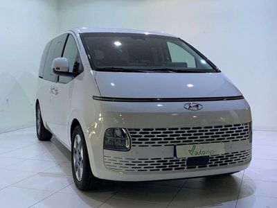 usado Hyundai Staria TECNO 2.2 CRDI 9STR 177CV 5P 9P